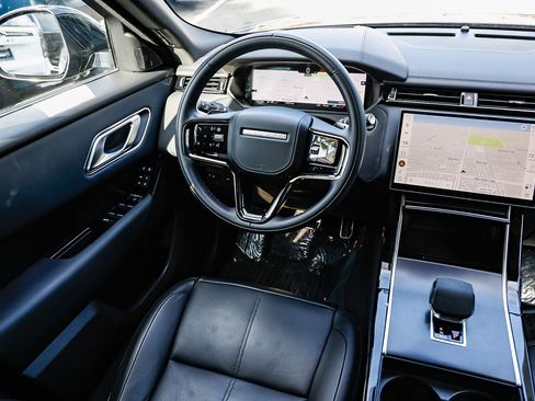 Used 2026 Land Rover Range Rover Velar Dynamic SE image 14