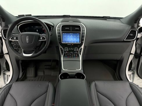 Used 2020 Lincoln Nautilus Reserve AWD/4WD image 22
