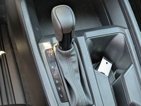 Used 2025 Honda Accord SE image 29