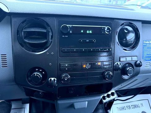 Used 2013 Ford F250 XL w/ Skid Plate Pkg image 39