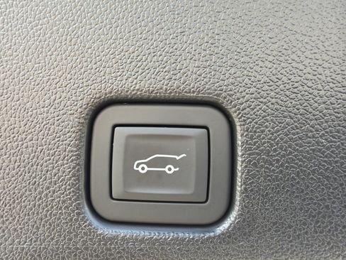 Used 2026 GMC Acadia Denali w/ Super Cruise Package AWD/4WD image 20