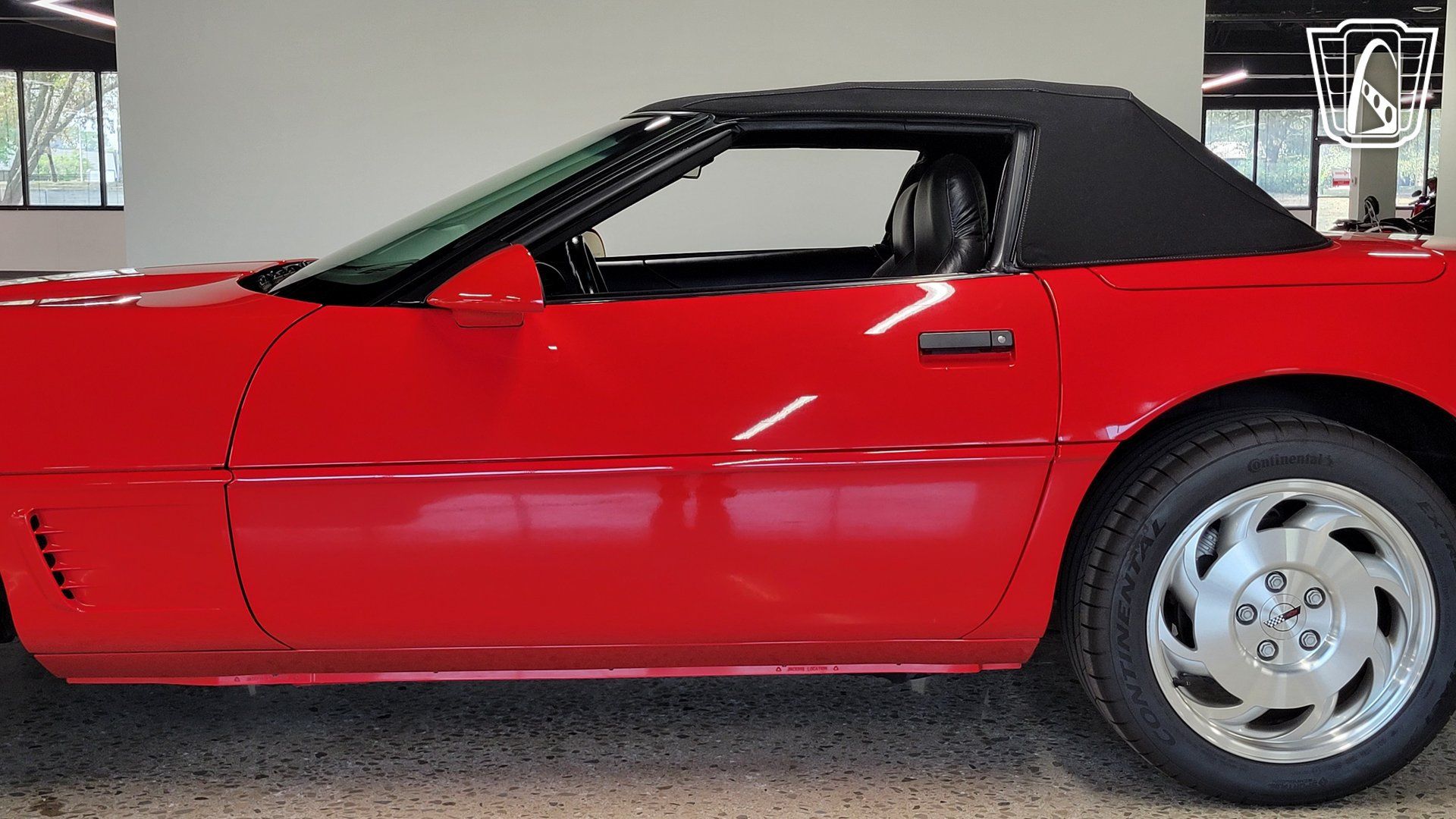Used 1996 Chevrolet Corvette Convertible RWD image 24