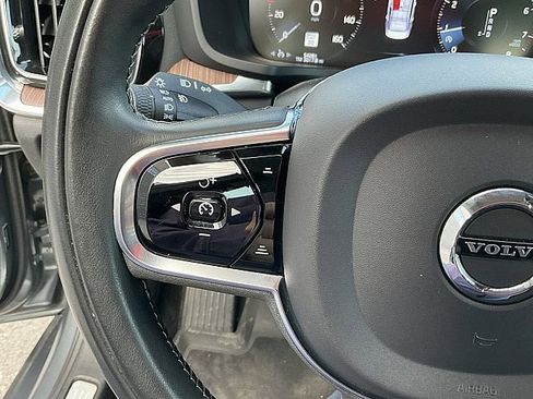 Used 2021 Volvo S60 T5 Momentum w/ Climate Package image 27