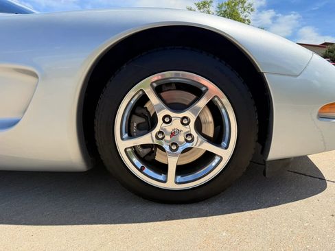 Used 2003 Chevrolet Corvette Convertible w/ Preferred Equipment Group1 RWD image 15