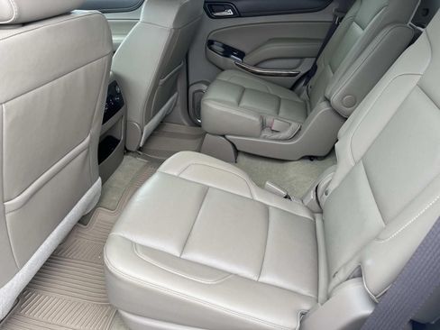 Used 2018 GMC Yukon SLT AWD/4WD image 18