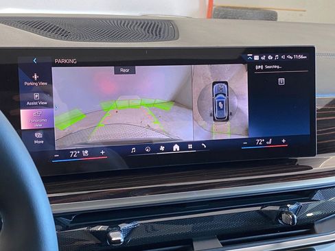 New 2026 BMW X5 xDrive50e w/ Premium Package image 27