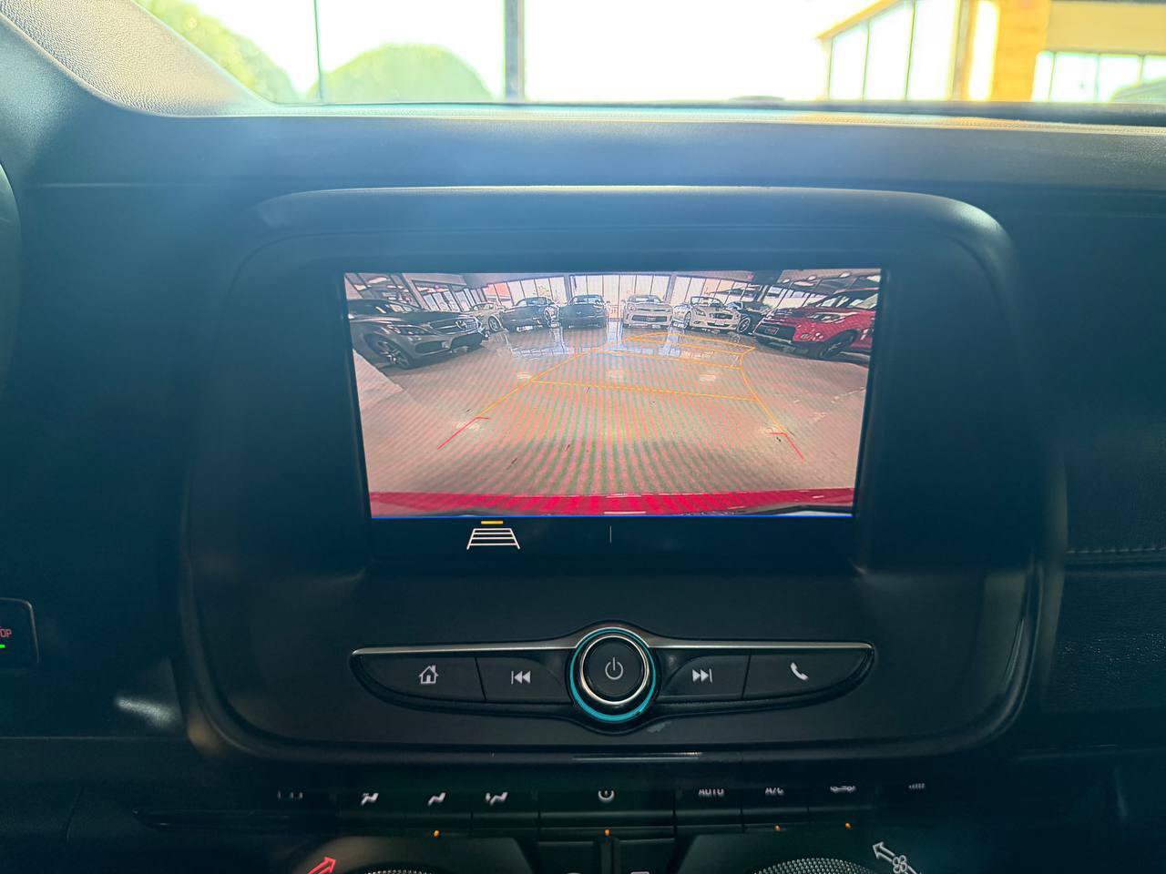 Used 2020 Chevrolet Camaro LS RWD image 29