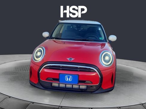 Used 2024 MINI Cooper 2-Door Hardtop image 8