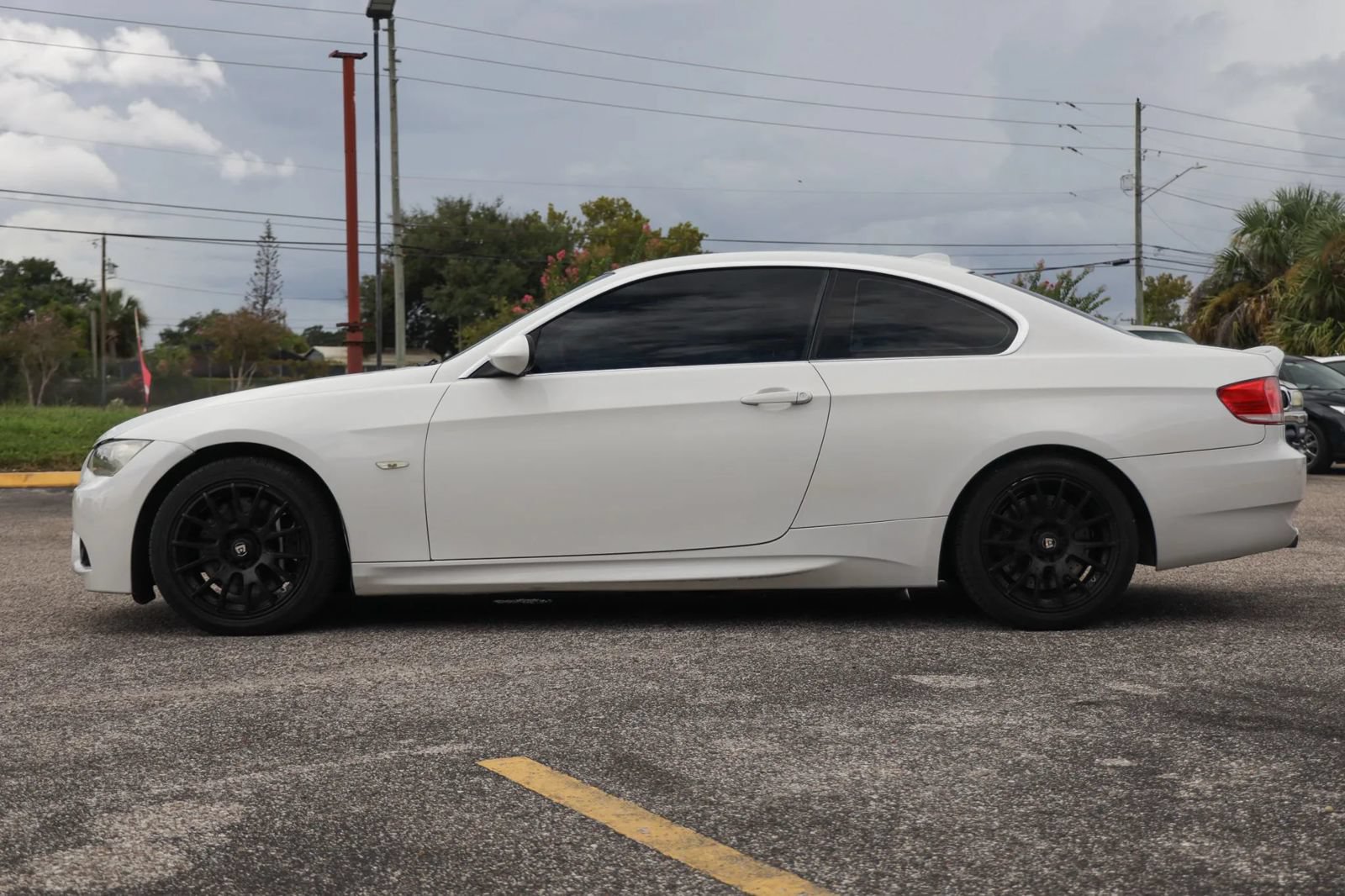 Used 2008 BMW 335i Coupe RWD image 2