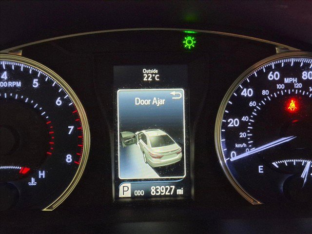 Used 2017 Toyota Camry FWD image 17