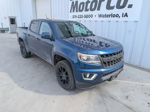 Used 2019 Chevrolet Colorado LT w/ Colorado RST Special Edition image 7