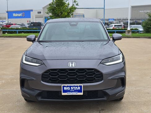 Used 2025 Honda HR-V LX image 9