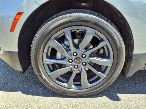 Used 2024 Chevrolet Equinox RS FWD image 10
