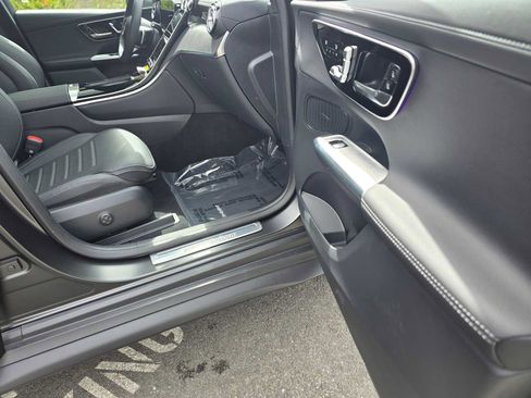 Used 2026 Mercedes-Benz GLC 300 4MATIC image 10
