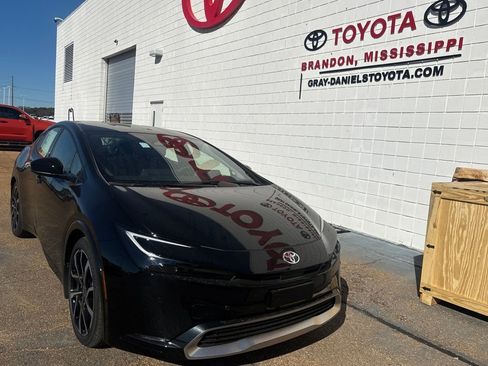 New 2026 Toyota Prius Plug-In Hybrid image 3