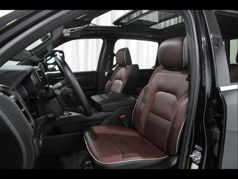 Used 2026 RAM 1500 Limited AWD/4WD image 6