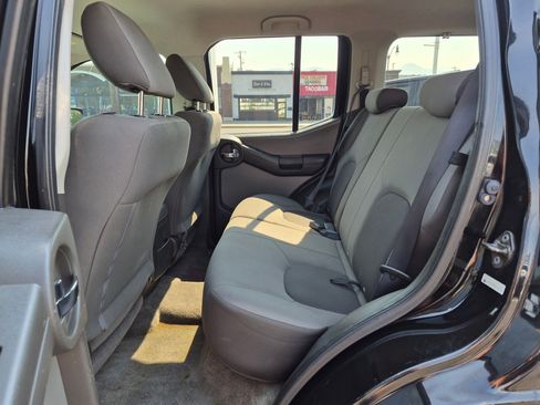 Used 2011 Nissan Xterra S AWD/4WD image 25