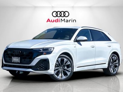 New 2025 Audi Q8 Prestige w/ Prestige Package