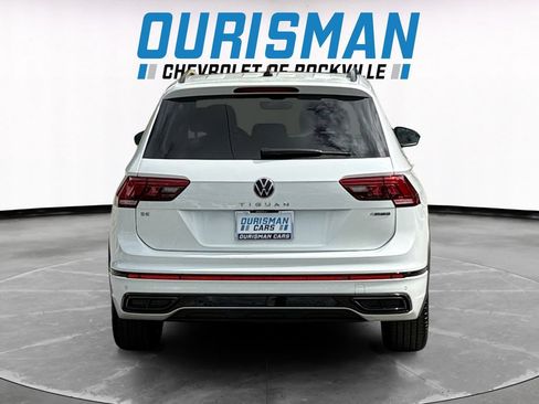 Used 2024 Volkswagen Tiguan SE R-Line AWD/4WD image 5