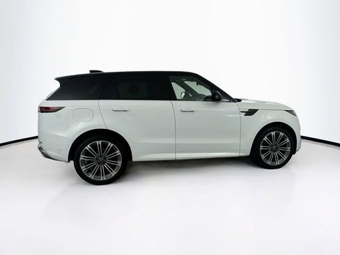 Certified 2024 Land Rover Range Rover Sport Dynamic SE image 4