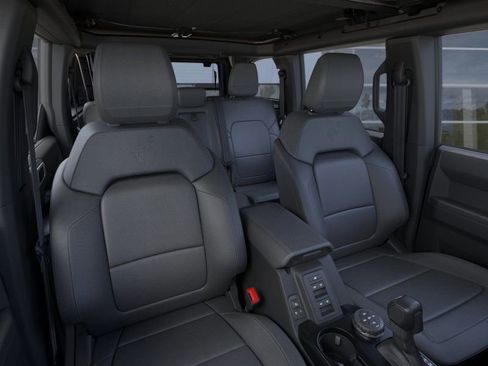 New 2026 Ford Bronco Badlands AWD/4WD image 11