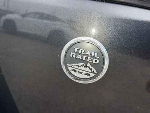 Used 2017 Jeep Wrangler Unlimited Sport w/ LED Lighting Group AWD/4WD image 15