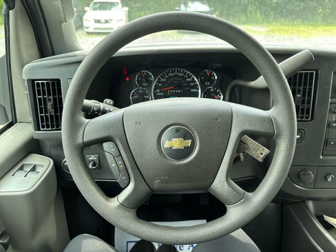 New 2025 Chevrolet Express 3500 w/ Power Convenience Package image 17