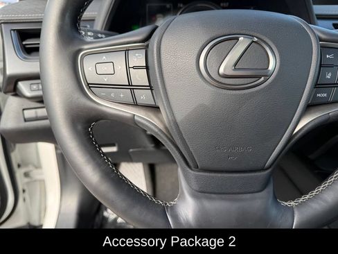Used 2019 Lexus UX 250h w/ Premium Package AWD/4WD image 10