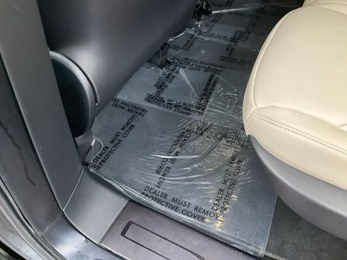 Used 2017 Tesla Model X 75D image 27