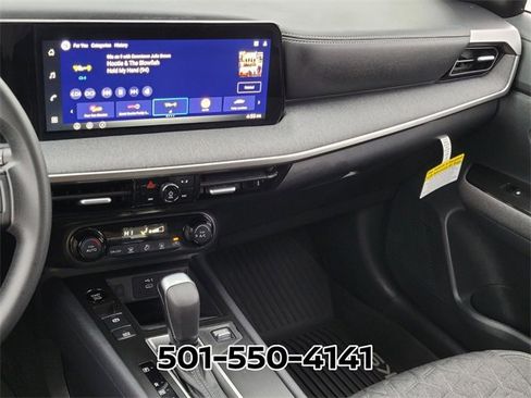 Used 2026 Nissan Kicks SV image 25