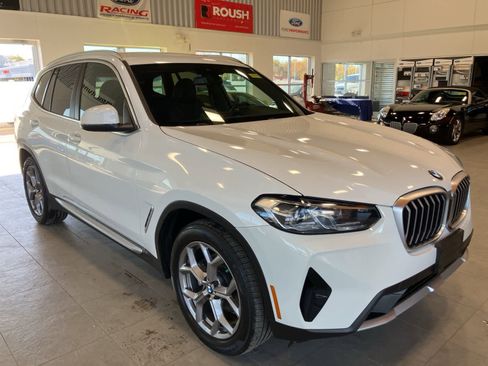 Used 2022 BMW X3 xDrive30i image 3