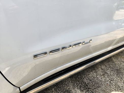 Used 2026 GMC Sierra 1500 Denali w/ Denali Reserve Package AWD/4WD image 8