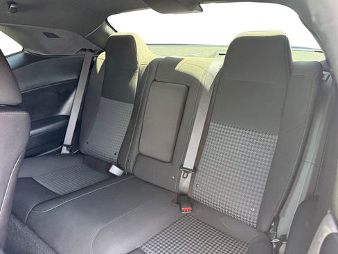 Used 2019 Dodge Challenger R/T Scat Pack RWD image 16