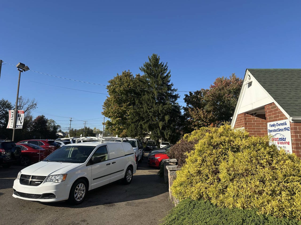 Used 2015 RAM C/V Tradesman FWD image 1