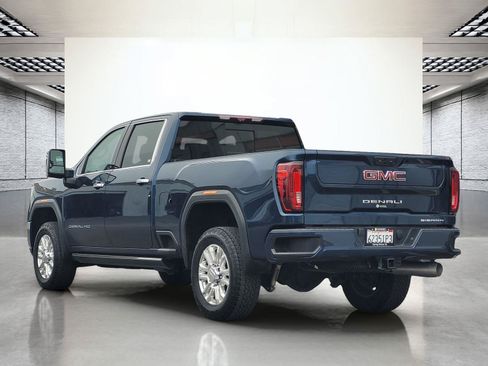 Used 2022 GMC Sierra 2500 Denali w/ Denali Ultimate Package AWD/4WD image 7