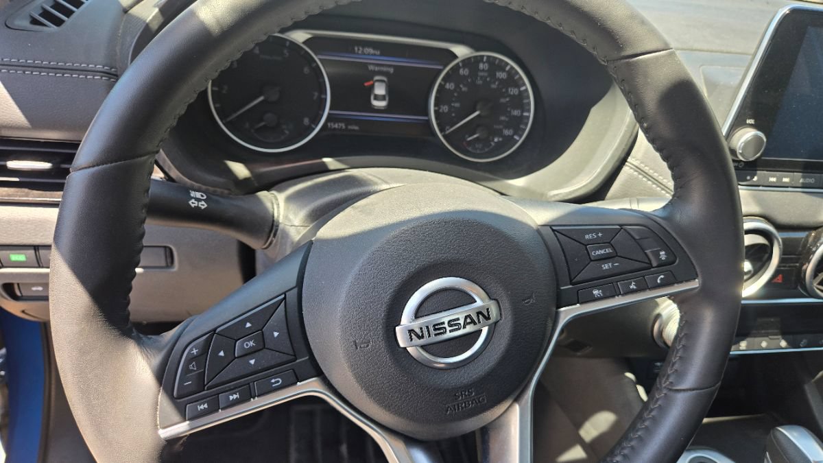 Used 2021 Nissan Sentra SV FWD image 4