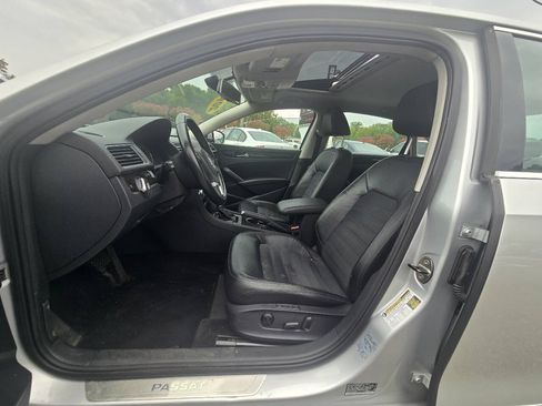 Used 2014 Volkswagen Passat TDI SEL Premium FWD image 16