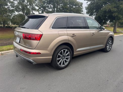 Used 2018 Audi Q7 3.0T Prestige image 53