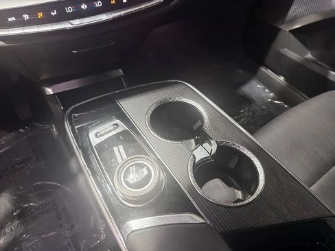 Used 2024 Cadillac Lyriq Sport AWD/4WD image 60