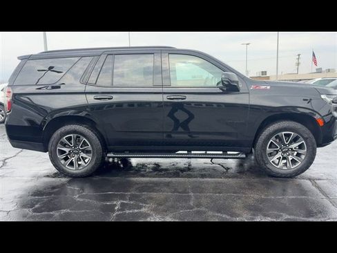 Used 2024 Chevrolet Tahoe Z71 w/ Z71 Off-Road Package image 9