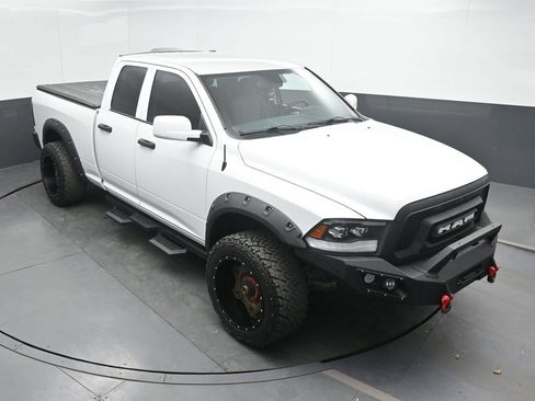 Used 2015 RAM 1500 Express AWD/4WD image 24