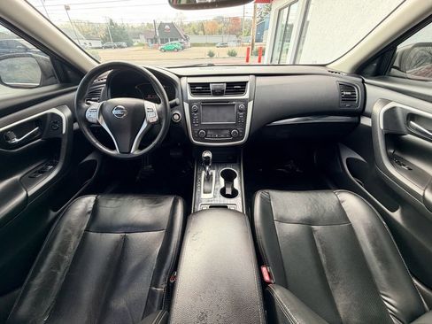 Used 2016 Nissan Altima 2.5 SL w/ 2.5 Technology w/LED Package image 18