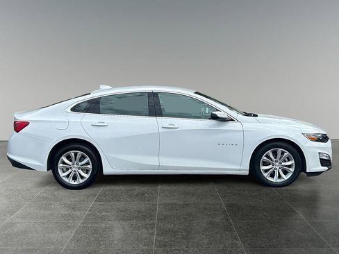 Used 2024 Chevrolet Malibu LT FWD image 9