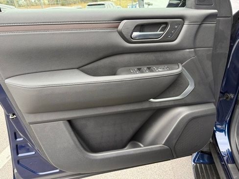 New 2026 Nissan Armada Platinum Reserve image 10