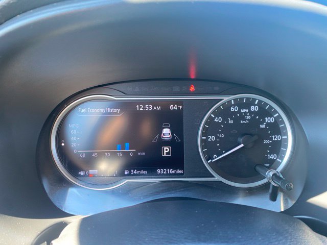 Used 2019 Nissan Kicks SR FWD image 18