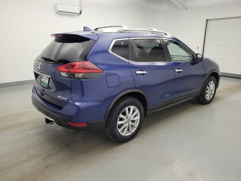 Used 2019 Nissan Rogue SV AWD/4WD image 10