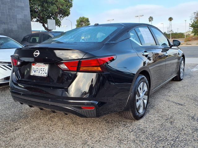 Certified 2025 Nissan Altima 2.5 S FWD image 21