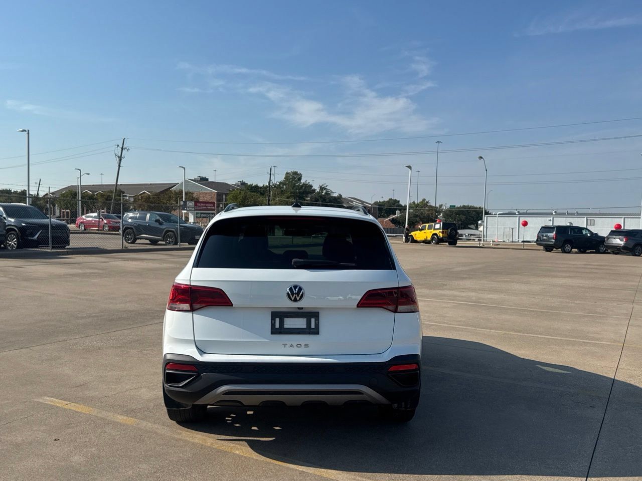Used 2022 Volkswagen Taos S FWD image 21
