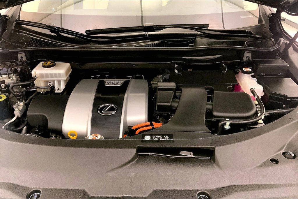 Used 2019 Lexus RX 450h AWD w/ Luxury Package image 9