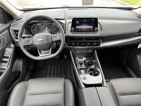 New 2026 Nissan Rogue SV image 18